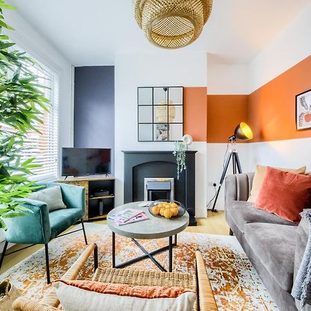Coventry Fashionable House, City Centre, Free Parking, Sleeps 4, By Empower Homes Kültér fotó